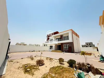 Nice and clean villa available for rent in Madinat Riyadh
