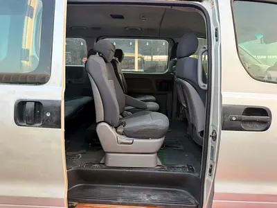 صورة 6 لـ 2009 Hyundai H1