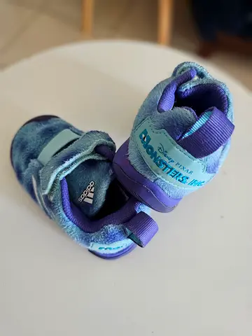 Adidas x Disney Frozen baby shoes - size 22& 23,5 lightly used