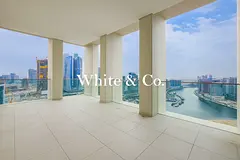 LUXURY LIVING | SKYLINE VIEWS | EXCLUSIVE