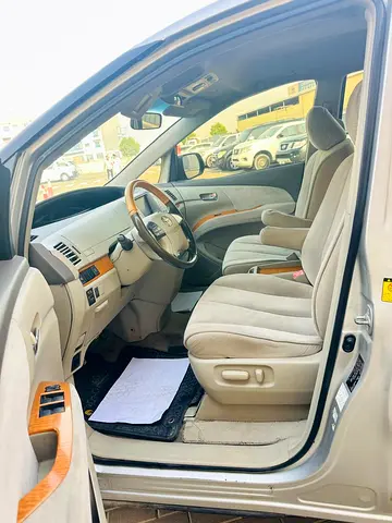 صورة 7 لـ 2011 Toyota PREVIA