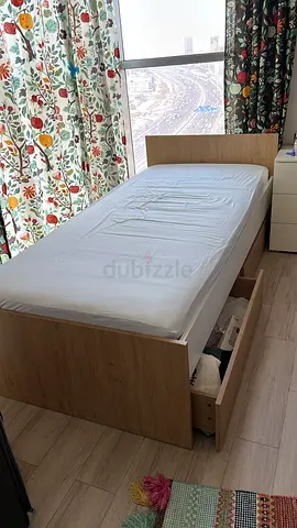 2 Single wooden bed frame with 2 underbed storage drawers