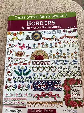 Cross Stitch Motif Series 3 Borders by Maria Diaz