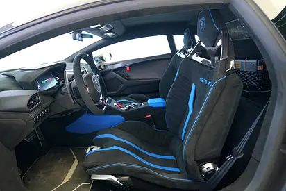2022 Lamborghini HURACAN — миниатюра 8