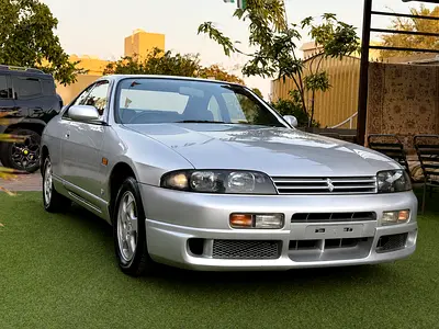 Nissan R33