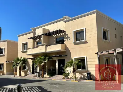 BEAUTIFUL SPECIOUS 5BEDROOMS PLUS MAID ROOM. ILLA AVAILABLE IN AL BARSHA 1