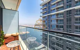 Newly Furnished | Move-in now | Mid Floor
