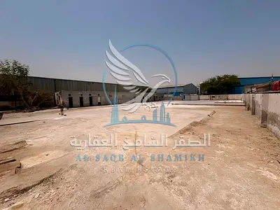 للايجار | حوطه الصناعيه 11| موقع مميز | رئيسي | مساحه 20000 قدم | تصميم عصري | غرف عمال | مكاتب | مستودع | كهربا 3فاز | مناسب لاي نشاط | تامين شيك |