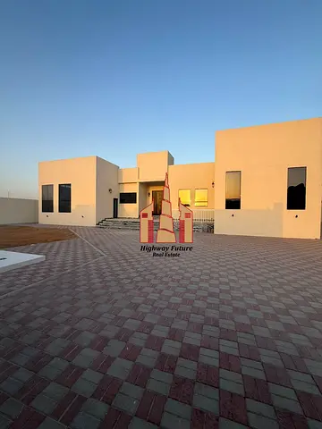 new Villa 4 Bhk Hall Majlis big gardan 3 Master room 150k