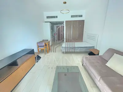 Best Value Studio | Balcony | Close to Metro