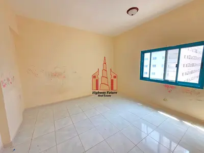 Spacious 2 BHK Apartment | Balcony | Opposite Sahara Centre | 15 Days Free