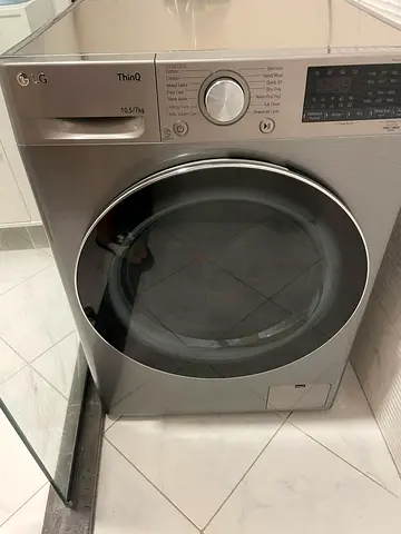 New LG ThinQ Washer 10.5 kg Dryer 7 kg AI DD Steam Technology