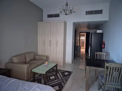 Elite Business Bay // Furnished Studio // Higher Floor // Exclusive Unit // 50,000 / 6 cheque