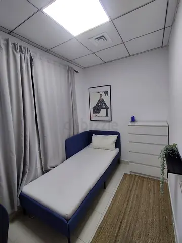 MAID ROOM AVAILABLE | HORIZON TOWER, DMCC METRO 🌟