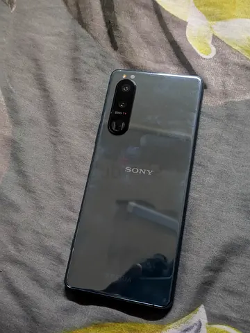 Sony Xperia 5 III 128GB - FOR PARTS ONLY - Bad Screen / Lines on Display".