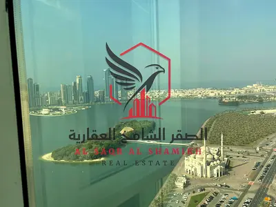 اطلالة بحرية مباشرة تكييف مجاني + باركن + جيم ومسبح اكبر مساحة غرفتين وصالة مع موزع + بلكونة كبيرة