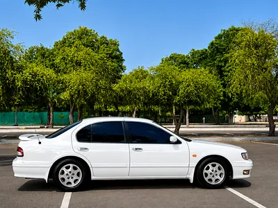 1998 Nissan MAXIMA 照片 2