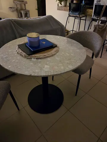 Dining table and chairs for sale