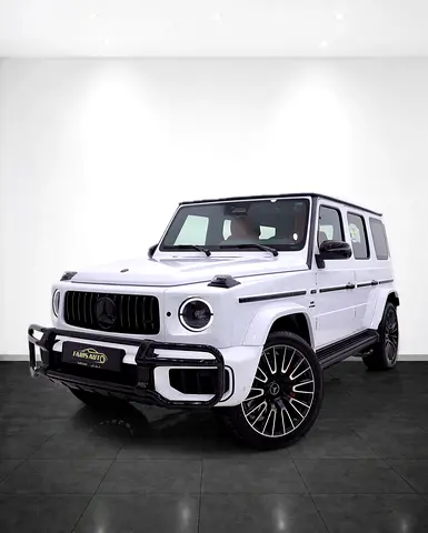 G63 GCC MANUFAKTUR EDITION + DOUBLE NIGHT PACKAGE CARBON INT+ 5 YEARS WARRANTY + FREE NANO COATING