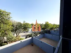 Modern 2bhk Town House + Maid Room + Big Backyard in Kaya Masaar