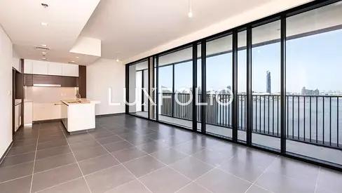Sea View | Spacious Unit | Vacant