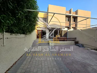 فيلا عائلية للإيجار في شرقان تتميز بمساحات واسعة وتشطيب جاهز وتوزيع عملي على طابقين مع موقع هادئ يوفر الراحة وسهولة الوصول إلى الخدمات