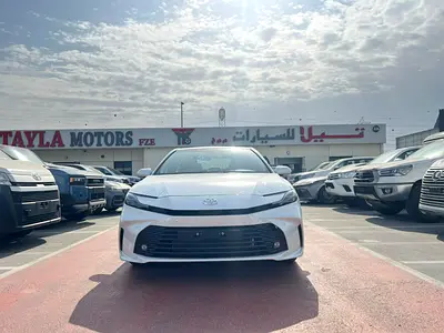 2025 Toyota CAMRY 照片 2