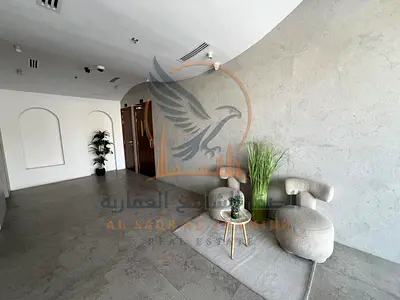 شقه غرفتين وصاله اطلاله مفتوحه مع خزائن بالحائط شهر مجاني تسهيلات بالدفع تشطيبات سوبر ديلوكس