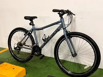 British Carrera Parva Limited Edition Hybrid Bike  * 18” frame size (Medium) * Lightweight aluminium