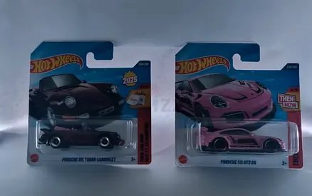 Hotwheels 1/64 die-cast porsches
