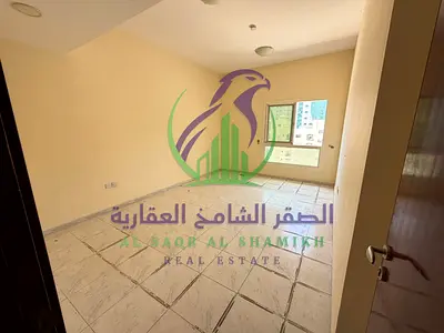 غرفتين وصالة واسعة للايجار في المجاز ببلكونتين بإطلالة مفتوحة مبنى عائلي موقع حيوي دفعات مرنة