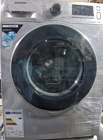 Samsung front-load washer 8kg — excellent condition