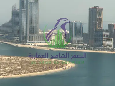 شقة ثلاث غرف وصالة فاخرة للإيجار في التعاون مع تكييف مجاني وشهر مجاني وغرفة خادمة وإطلالة مفتوحة مساحه واسعه