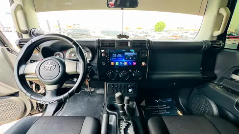 2013 Toyota FJ CRUISER — миниатюра 12