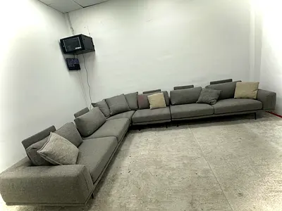 Amazing condition Natuzzi brand corner sofa