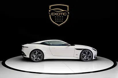 2019 Aston Martin DBS 照片 4
