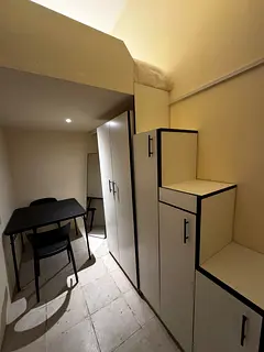 Available 5th August Couple Loft Partision Near Gardens Metro