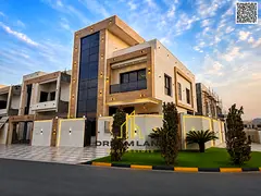 Corner villa with a 4000 sq m plot and a private pool, including registration, ownership, and electr
