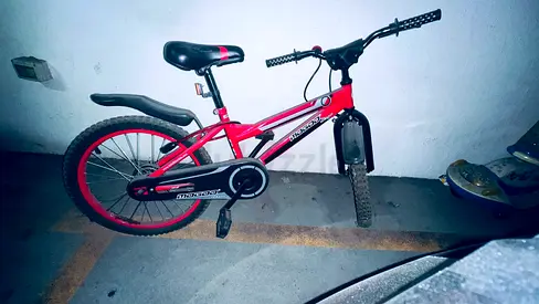 Red and Black Cycle