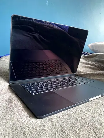 Used 13-inch MacBook Air (Midnight) - As good as new