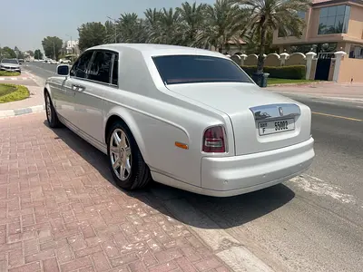 2011 ROLLS-ROYCE PHANTOM — миниатюра 16