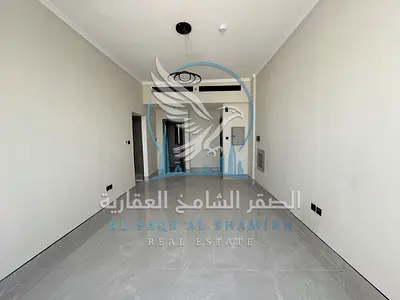 شقة جديدة أول ساكن بالفلاح واسعة مع بلكونتين رائعة