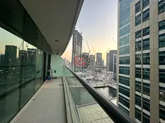FULLY FURNISHED |NEAR METRO | VACANT