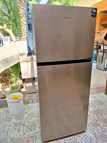 Hisense Top Freezer Refrigerator - Stainless Steel, Good Condition
