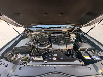 2012 Toyota LAND CRUISER — миниатюра 19