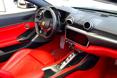 2019 Ferrari PORTOFINO — миниатюра 14