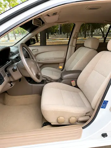 1998 Nissan MAXIMA 照片 11