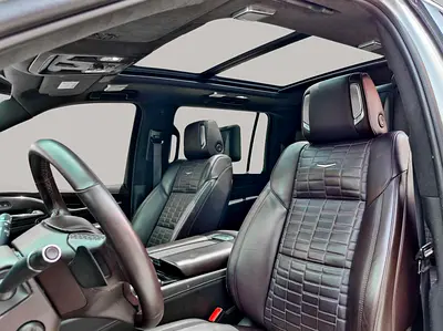 2021 Cadillac ESCALADE — миниатюра 11