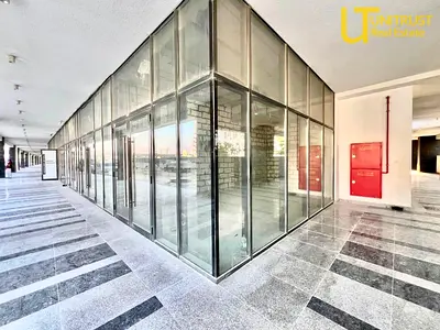 Corner Shop | High Visibility | Riviera 48