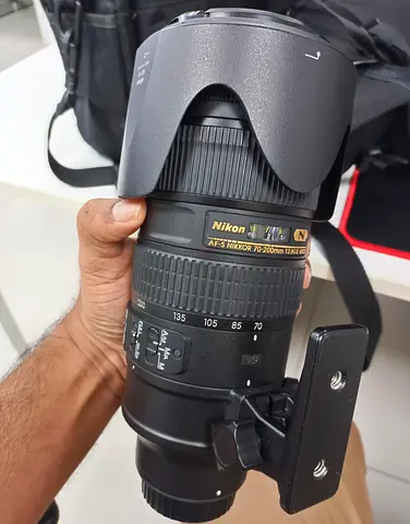 Urgent selling.Nikon AF-S NIKKOR 70-200mm f/2.8G ED VR II Telephoto Zoom Lens